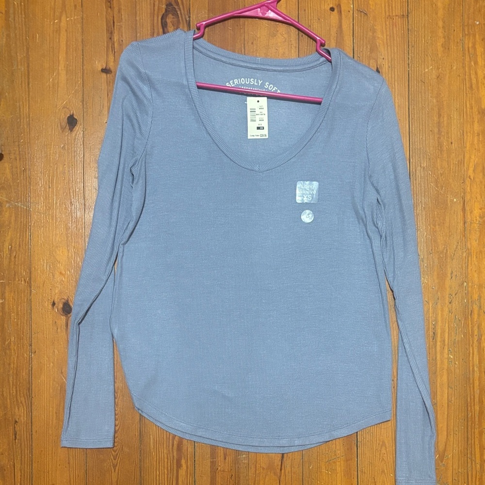 Women's Aeropostale Long Sleeve Ribbed V-Neck Top - Dusty Blue